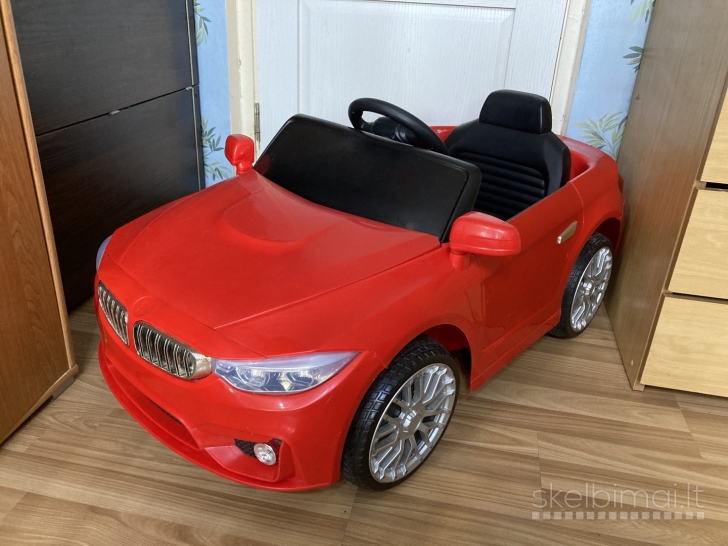 Vaikiškas elektrinis automobilis