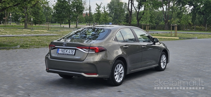Parduodama Toyota Corolla Sedanas, 1.8 Hybrid, automatinė. (2020-04-16)