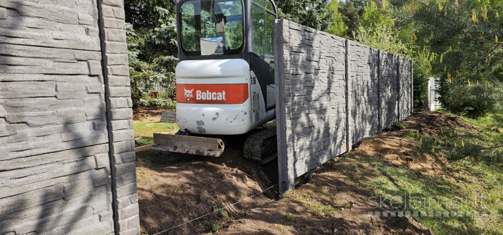 BETONINĖ TVORA DVIPUSĖ