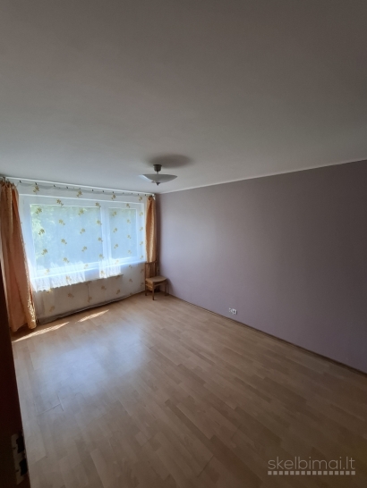 Nuomojamas 1 k. butas geroje vietoje Karoliniškėse
