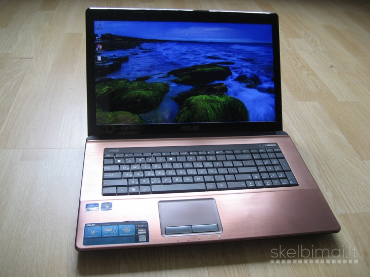 Puikus 17.3 Asus K73E i5/ 128GB+1000GB/ 8GB/ 3 val