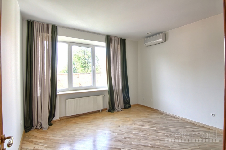 Parduodamas išskirtinis 168,57 m² butas miesto centre