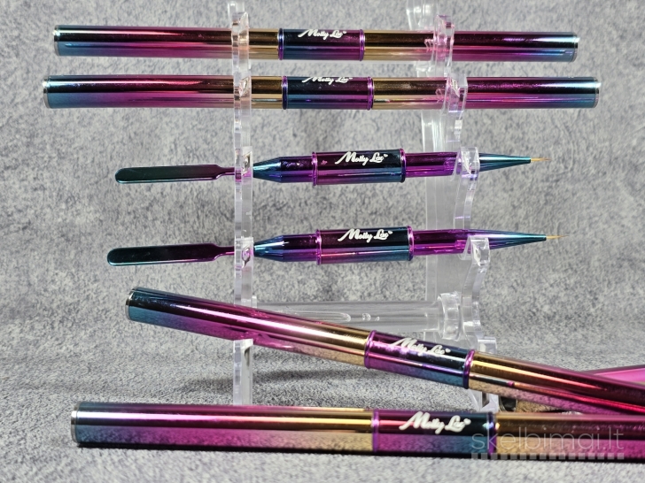 Teptukas su mentele nagų dailei 7mm Molly Lac