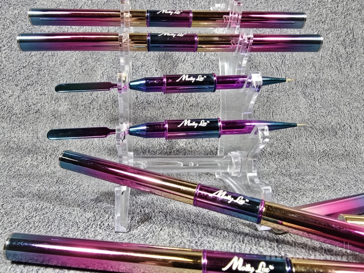 Teptukas su mentele nagų dailei 7mm Molly Lac