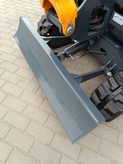 Mini Ekskavatorius Enzo Ht-18 Kubota variklis