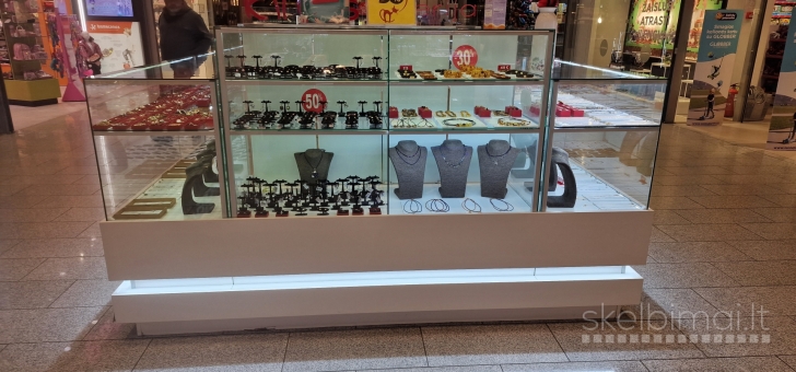 Parduodu prekybinę salelę