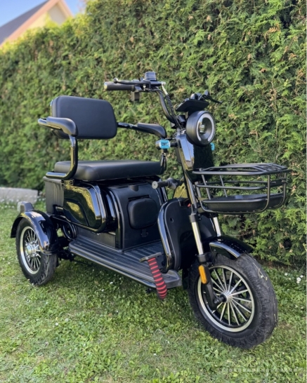 PARDUODAMAS  2024 m. GAMYBOS ELEKTRINIS TRIRATIS SL-04