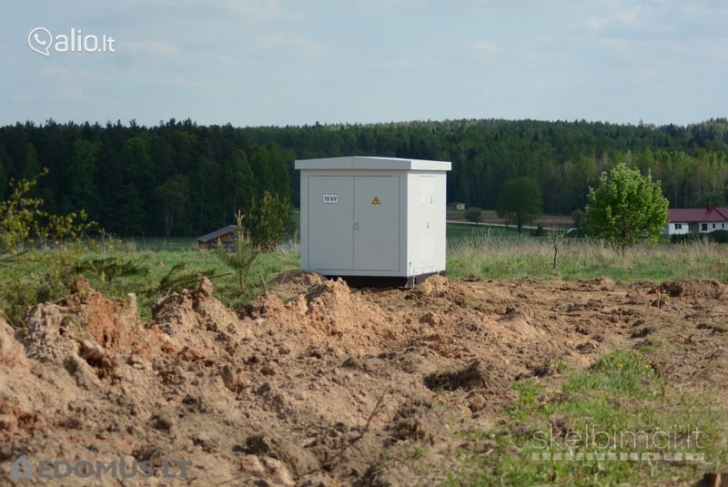 PARDUODU SKLYPĄ 