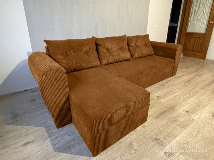 Sofa tau!