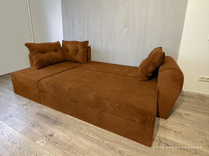 Sofa tau!