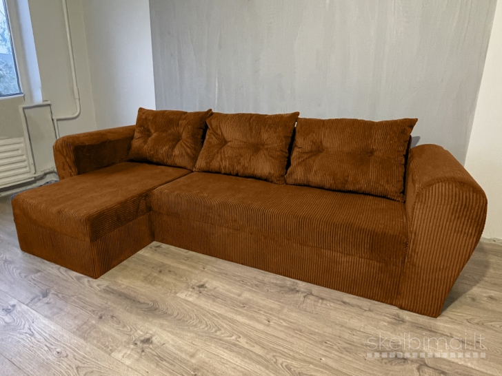 Sofa tau!