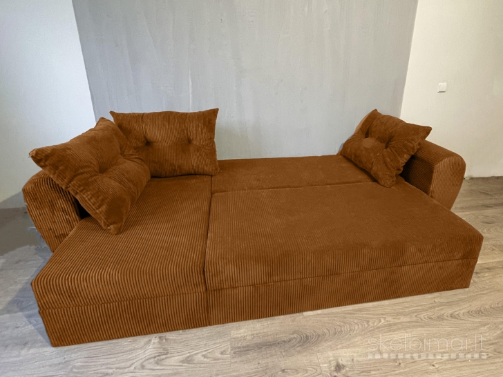 Sofa tau!