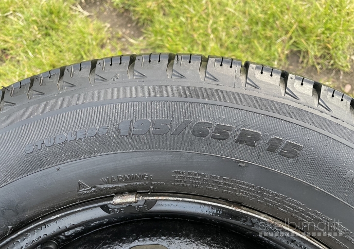 Ratlankiai su padangomis – 195/65R15 Michelin