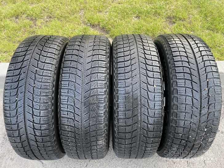 Ratlankiai su padangomis – 195/65R15 Michelin