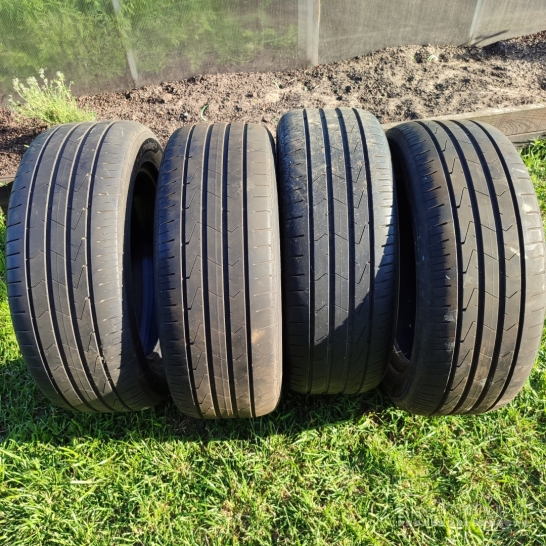 Parduodu 4 padangas 5 mm R16 205/55