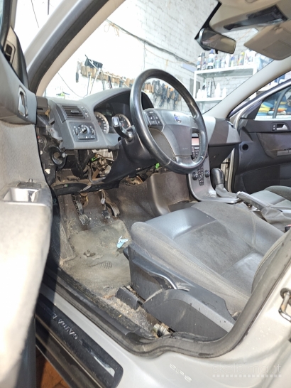 Automobilio cheminis valymas, poliravimas