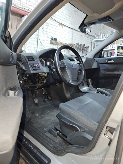 Automobilio cheminis valymas, poliravimas