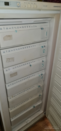 Šaldiklis Liebherr 7 stalčių