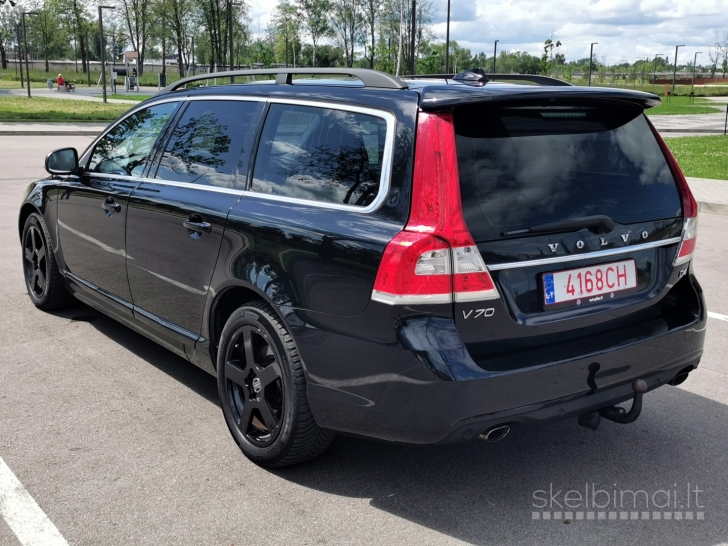 Volvo V70 2014