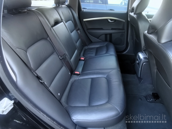 Volvo V70 2014
