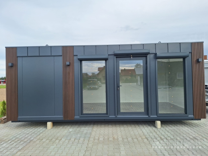 Modernus ir kokybiškas 7x3 m modulinis namelis