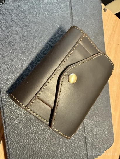 Pinigine su RFID apsauga