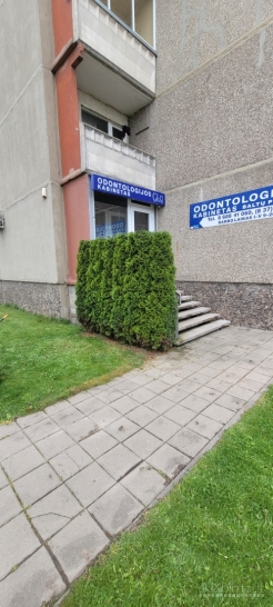 Kerpu,zeminu, formuoju tujas bei gyvatvores