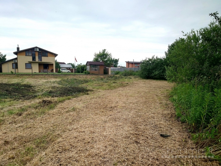 Parduodamas labai pigiai geroje vietoje esantis 10,50 a žemės sklypas