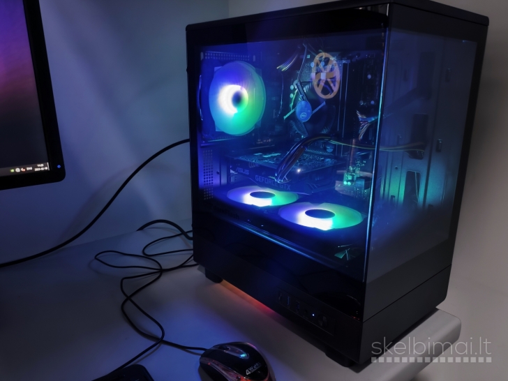 Gaming žaidimų kompiuteris su monitorium