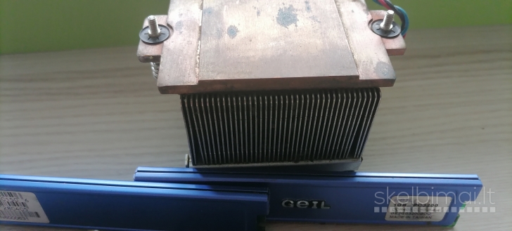 Ddr1 1gb.RAM/512 Su Aušinimo sistema (už šokoladą)