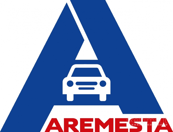 Autoserviso meistras - automobilių priėmėjas