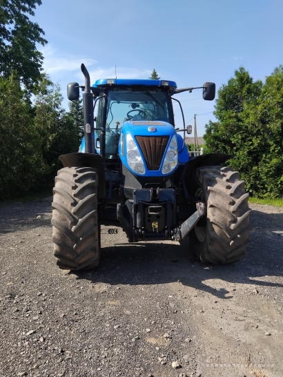 New Holland t7030