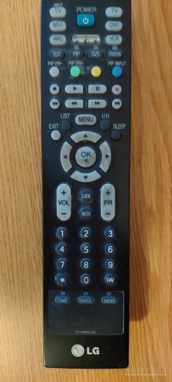 LG sieninis televizorius