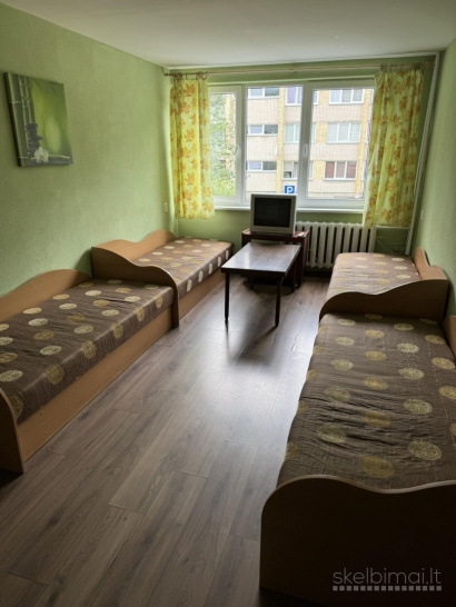 2 kambarių butas bendrabučio tipo Šiauliuose Spindulio g.
