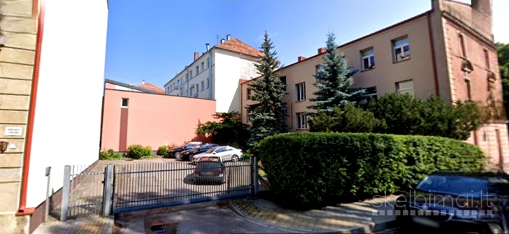 Parduodamas 3-jų kambarių butas Klaipėdos senamiestyje.