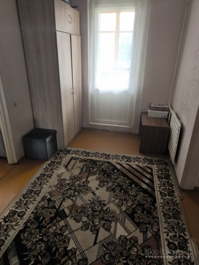 Parduodu 1 kambario butą su holu Klaipėdoje.