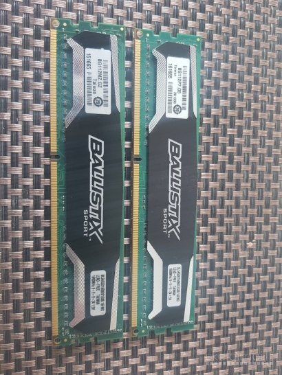 8gb ddr3 1600mhz Crucial Ballistix Sport 2x4gb ram