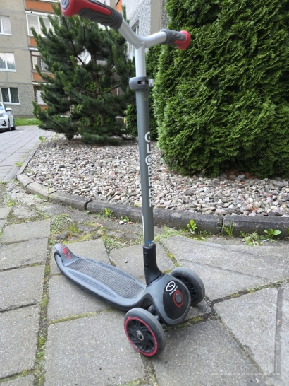 Paspirtukas "Globber"