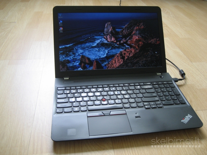 Lenovo E550 FullHD 15.6/ i3 2.00ghz/ 8gb/ 500gb