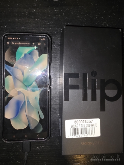 Samsung  Z Flip 4 5G 128 GB Graphite