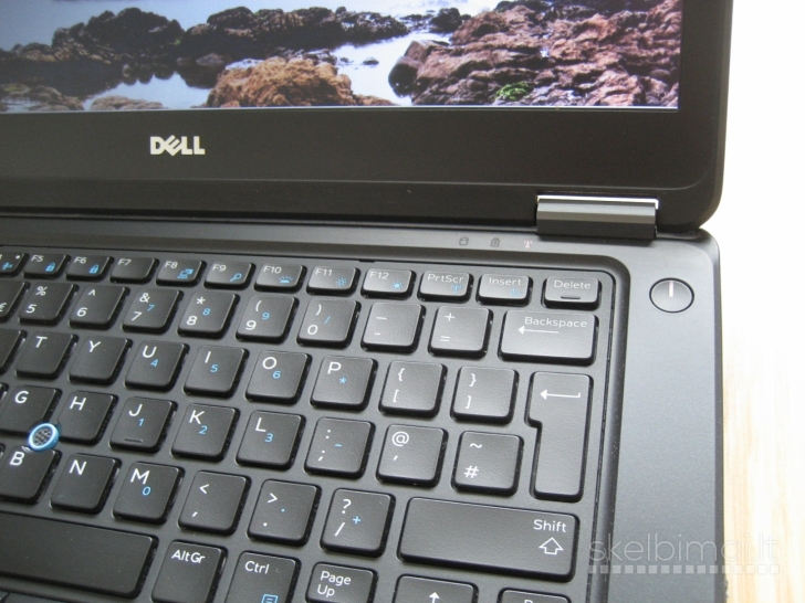 DELL E7450 i5/ Nvidia 2GB/ 8GB/ 128GB/ SIM/ 3 val.