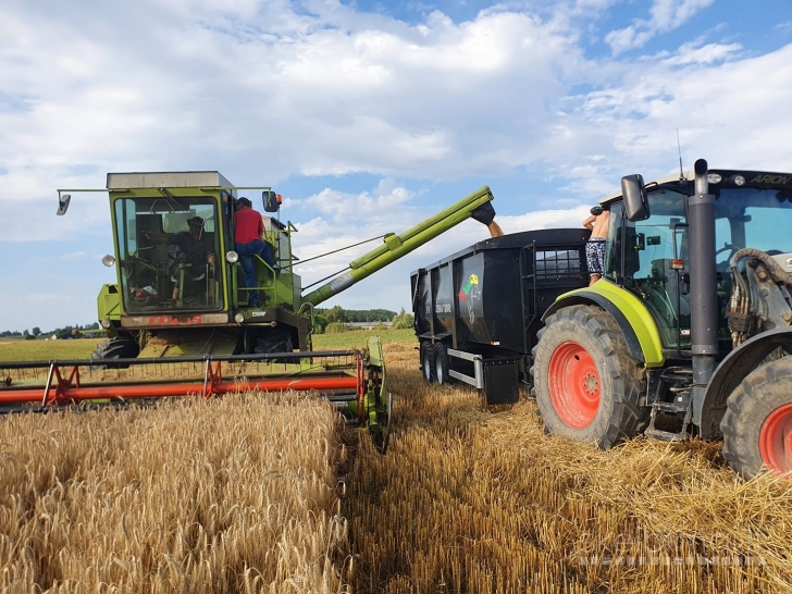Traktorinė puspriekabė ŽEMAITUKAS MG160