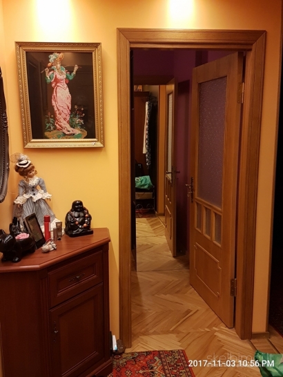 Keičiu 4 kambarių butą Kaune. į namą Kauno raj