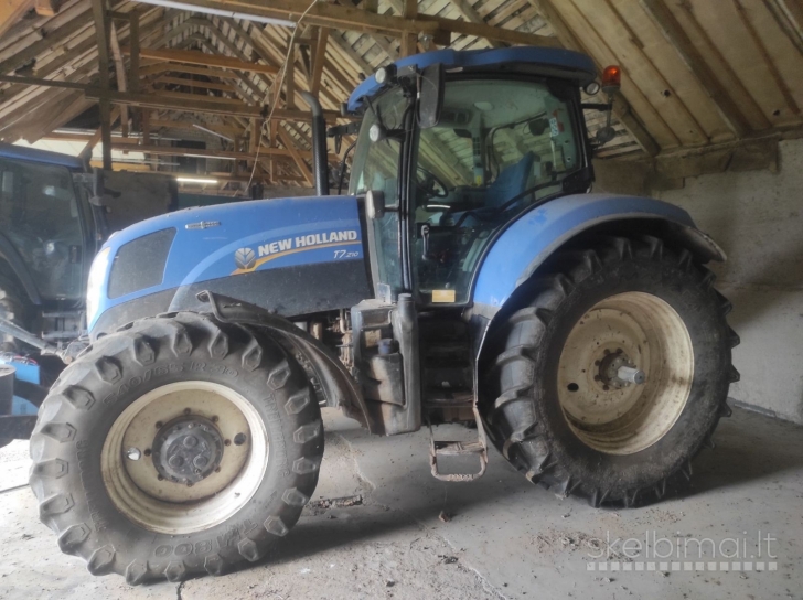 New Holland T7.210