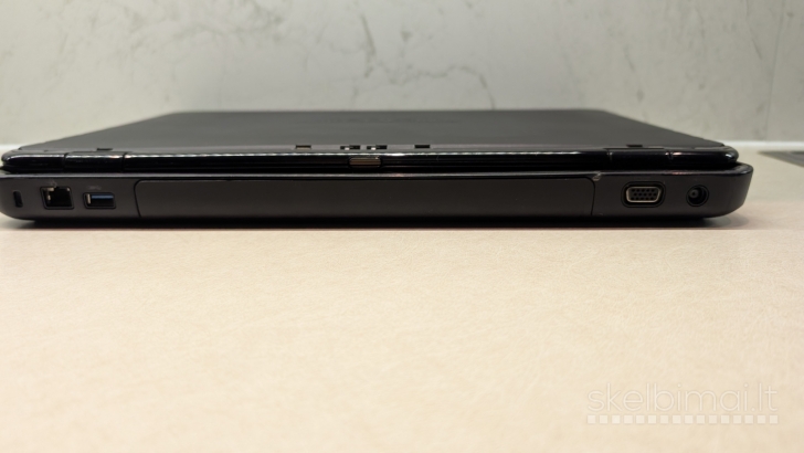 Dell Inspiron 15r N5110 i3 