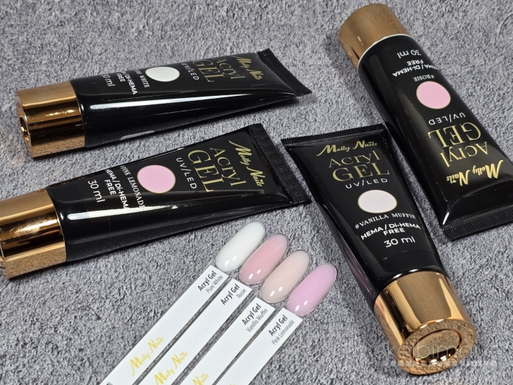 Polygelis nagų priauginimui Molly Nails