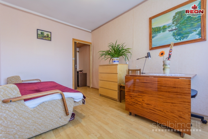 TVARKINGAS 2 KAMBARIŲ BUTAS JUSTINIŠKĖSE!
