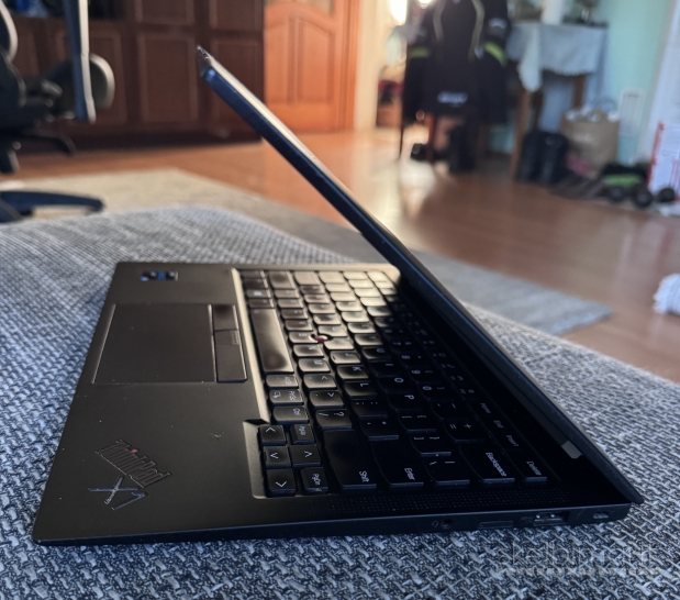 Verslo klasės Lenovo ThinkPad X1 Carbon (9 kartos) ultrabook