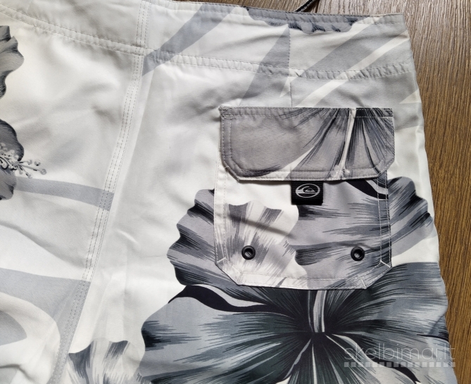 Originalūs vyriyški maudymosi šortai Quiksilver