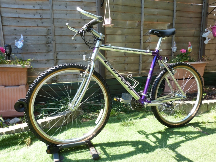 CARRERA Gravity Mountain Bike. 26''ratai. 20''remas.21 begis